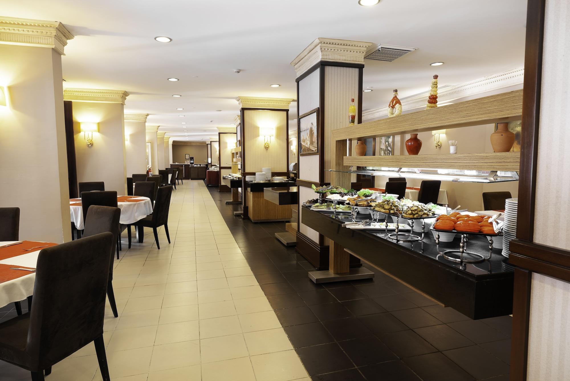 X Life Hotel Sarigerme - Adult Only +15 75/88