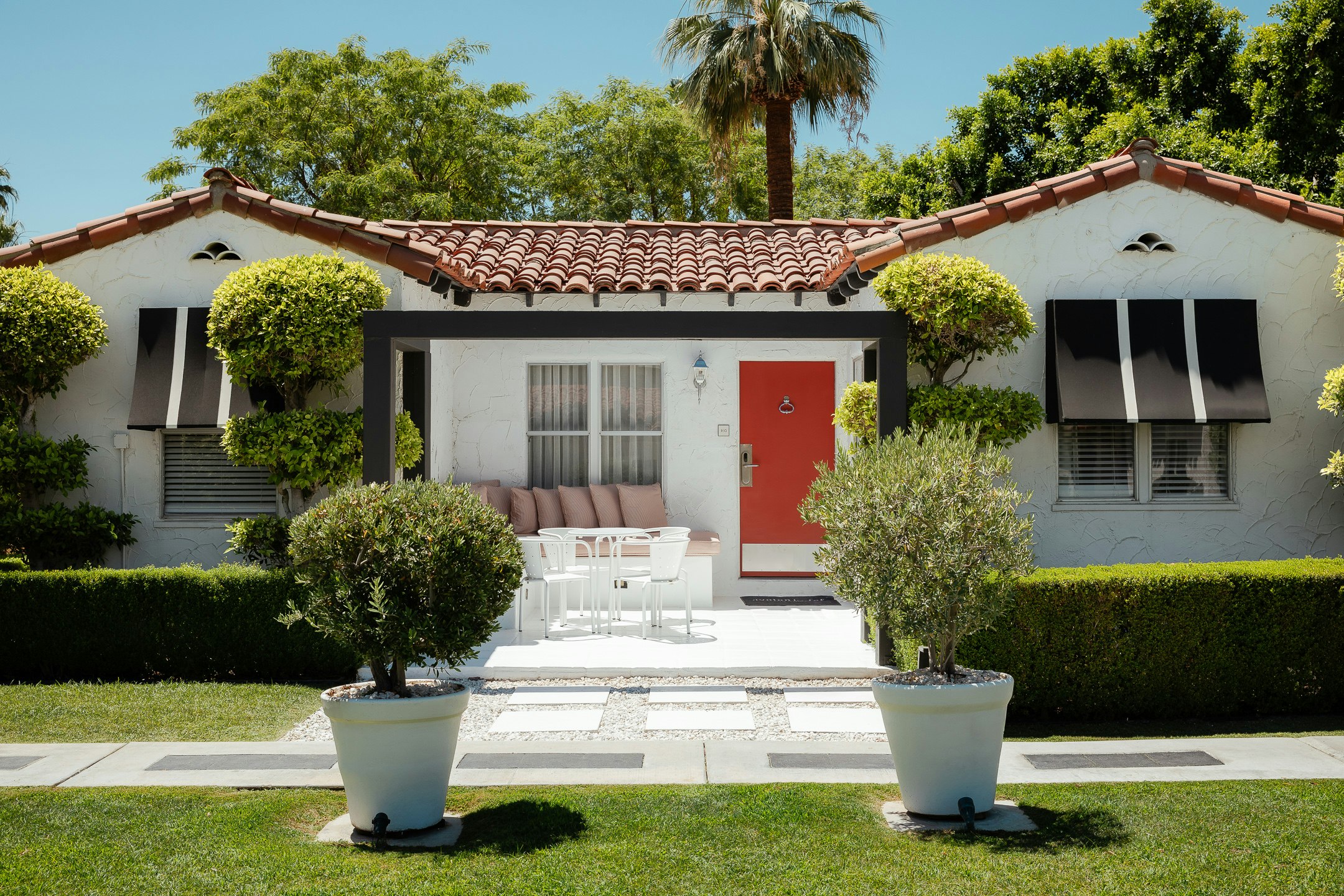 Avalon Hotel And Bungalows Palm Springs 70/85