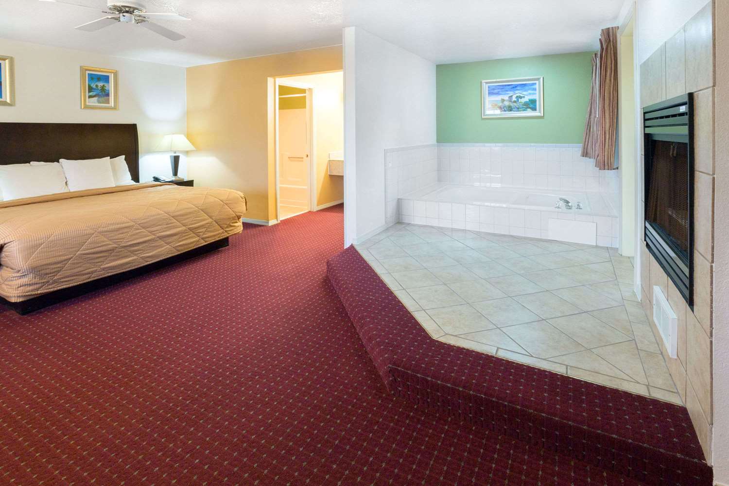 Days Inn by Wyndham Newport OR 12/20
