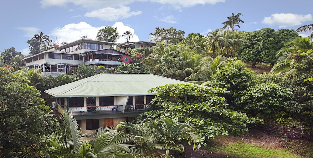 Rancho Corcovado Lodge 12/67