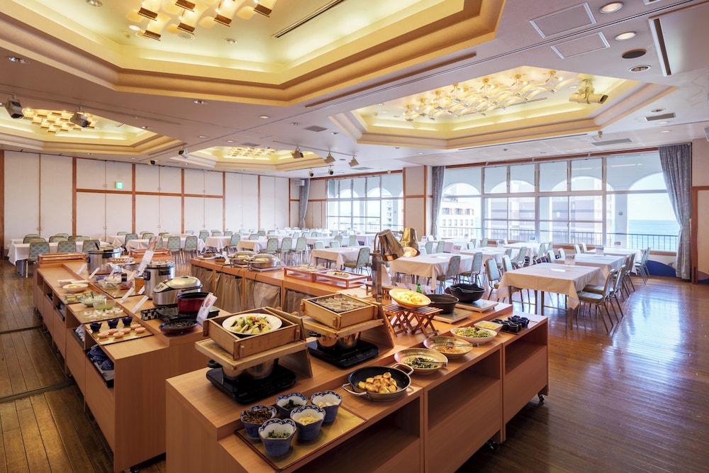 Hotel New Tsuruta 58/71