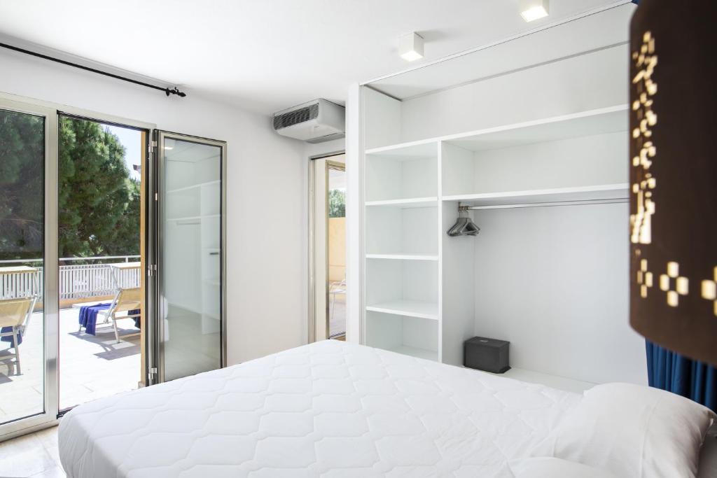 Room at Tirreno Resort, OROSEI