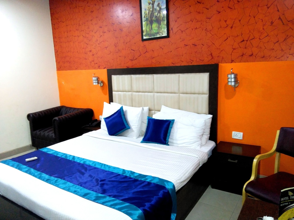Hotel The RTS, New Delhi 11/50