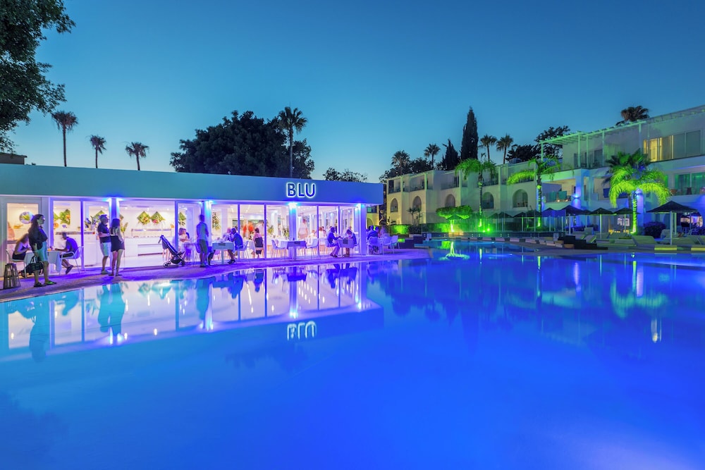 纯白精品套房酒店(So White Club Resort) 图片4