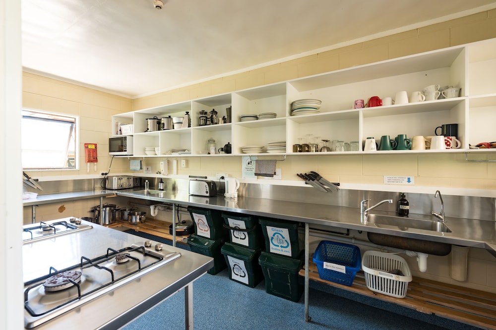 Bay of Islands Lodge 37/45