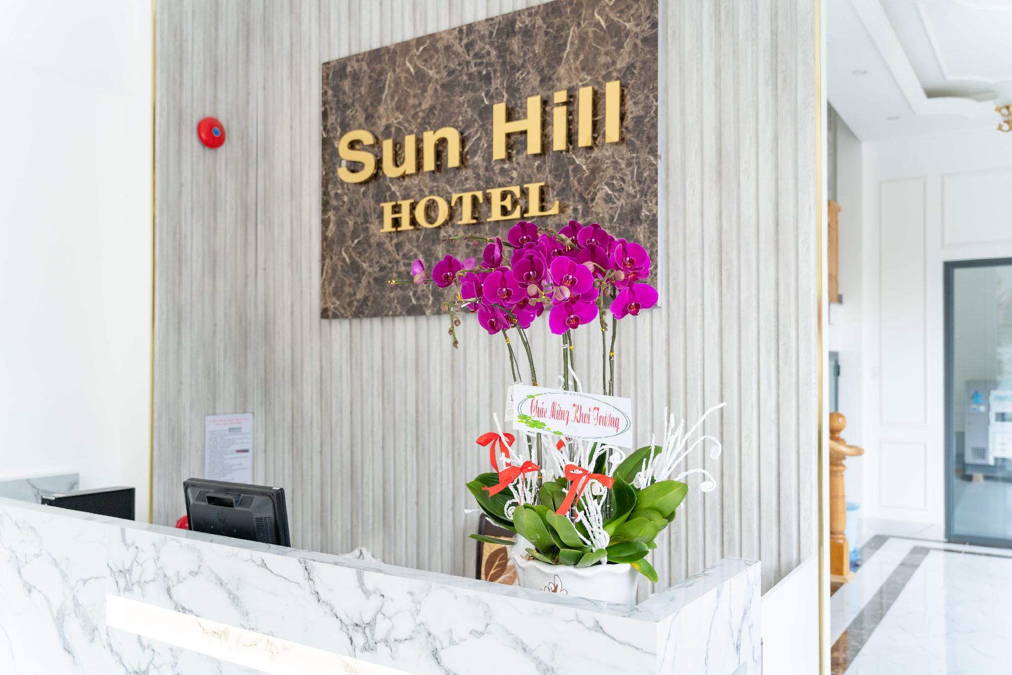 Sun Hill Hotel 6/26