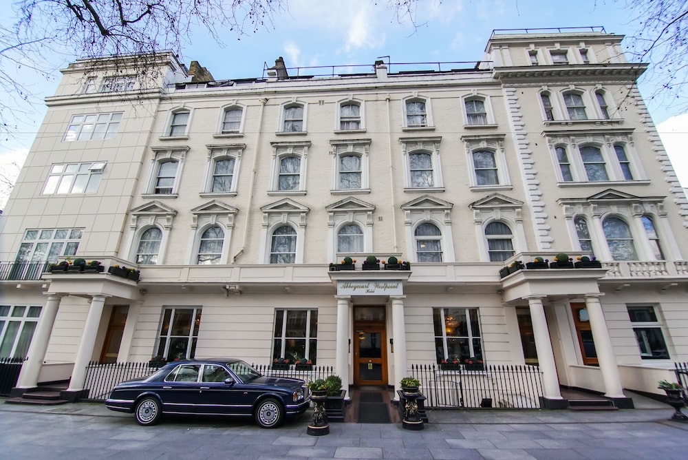 Abbey Court Hotel