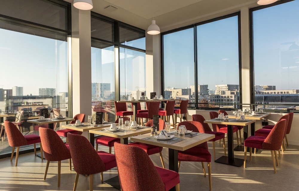 Appart'hotel Odalys City Nantes Cite des congres 56/66