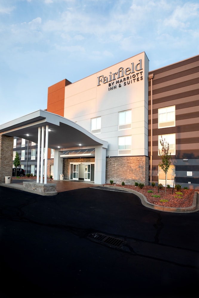 Fairfield By Marriott Inn Suites Louisville Airport 3/19