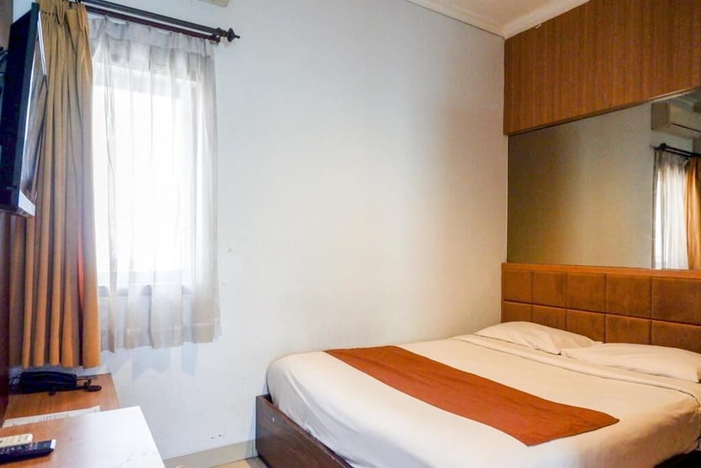 Dinasty Smart Hotel 16/66
