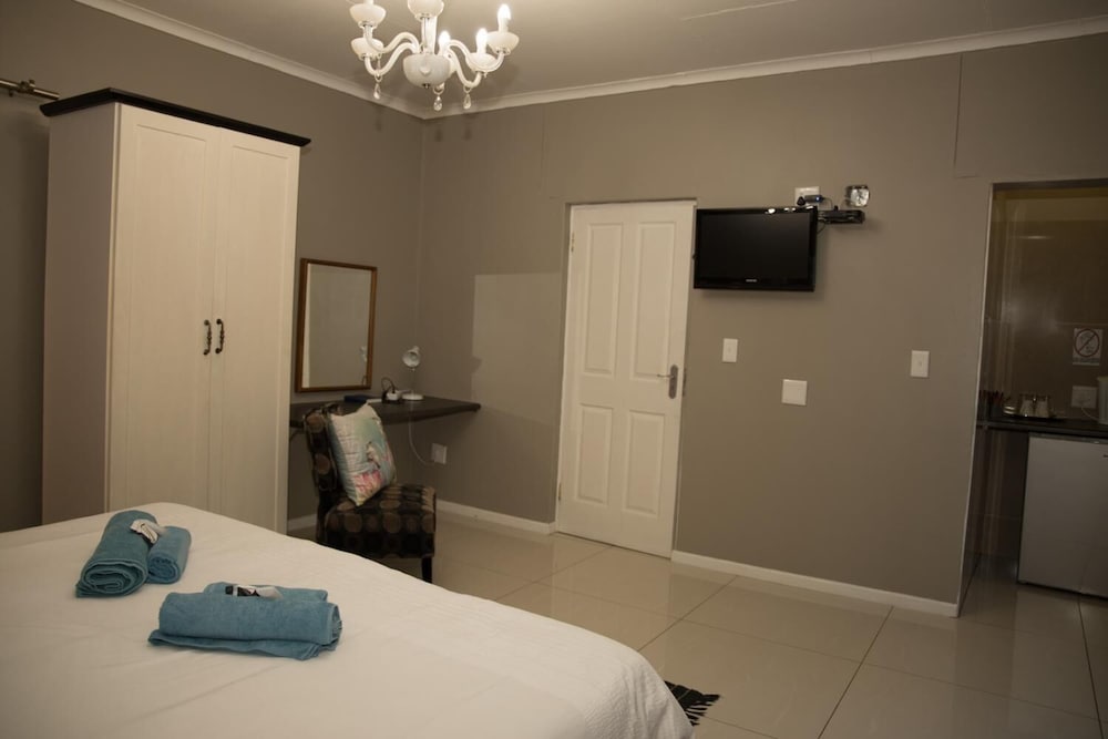 Village Boutique Hotel Otjiwarongo 9/44