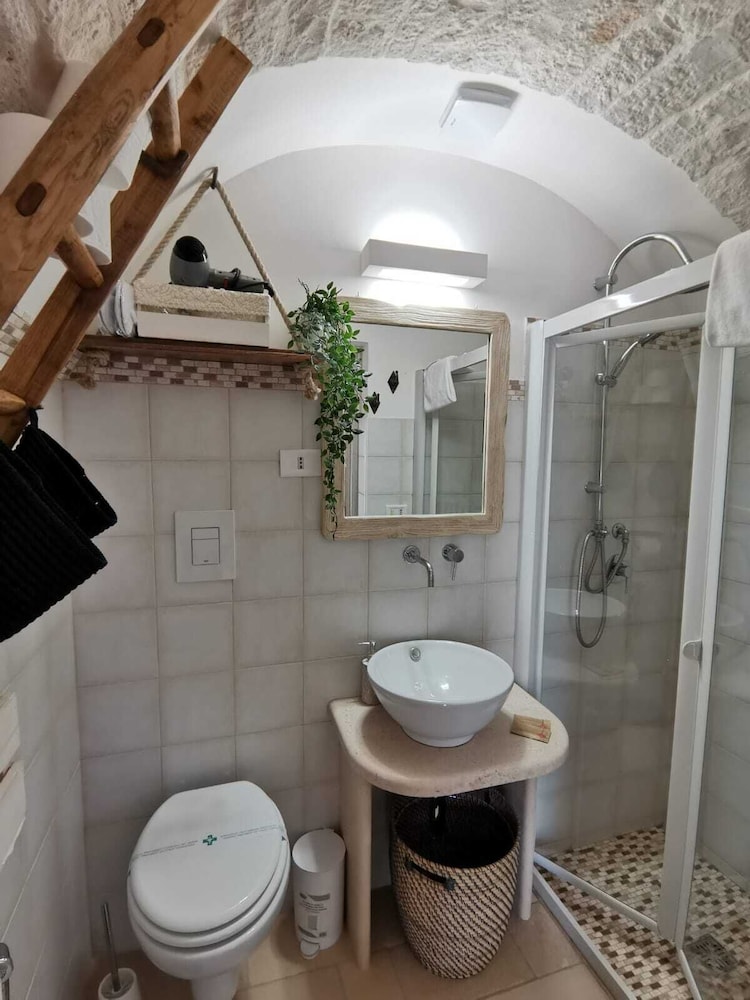 Trulli Barsento 33/34