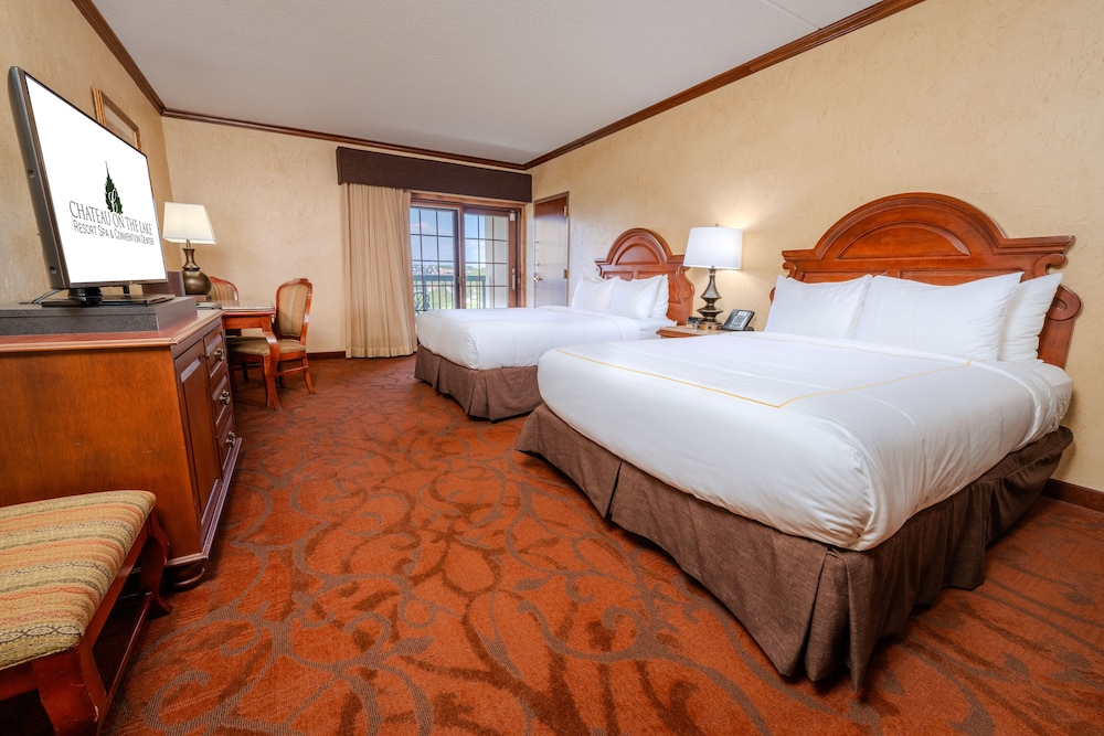 TRADITIONAL, SUITE, 2 QUEEN BEDS