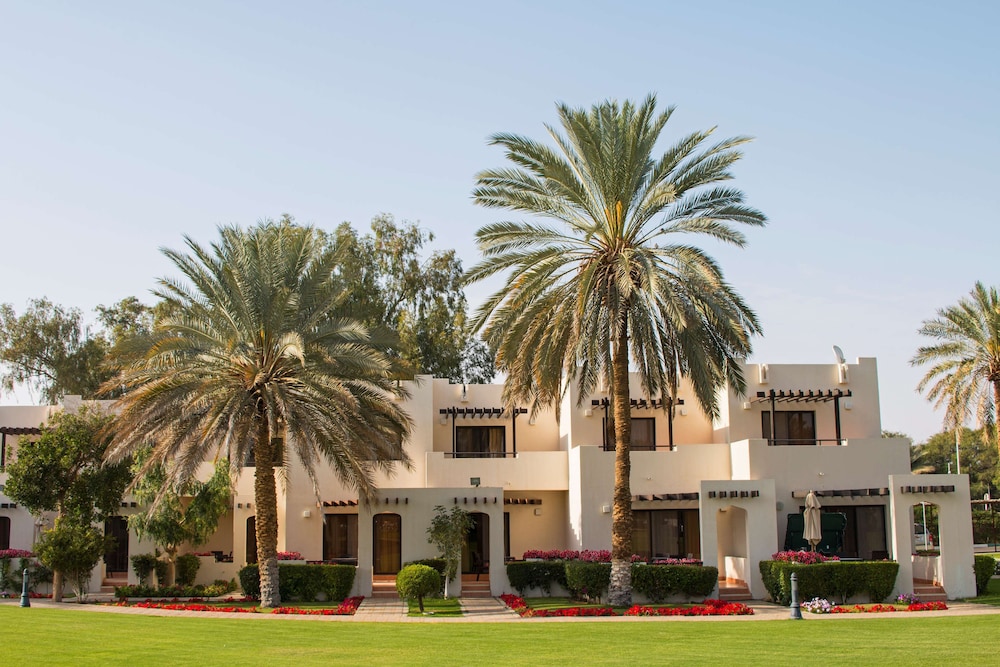 Radisson Blu Hotel & Resort Al Ain 2/66