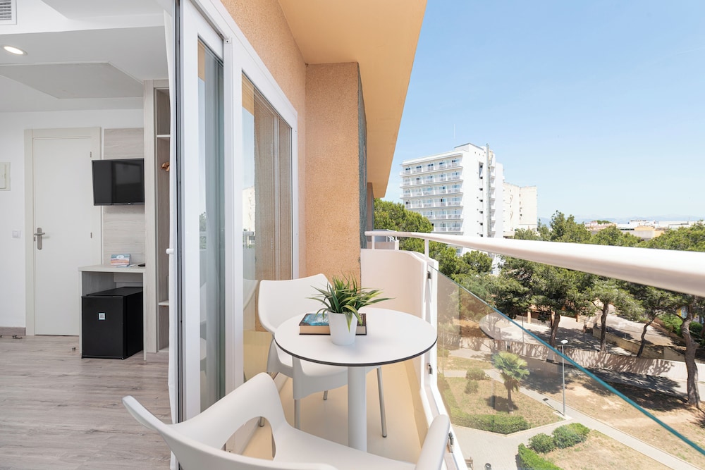 Welikehotel Fenix 4/72