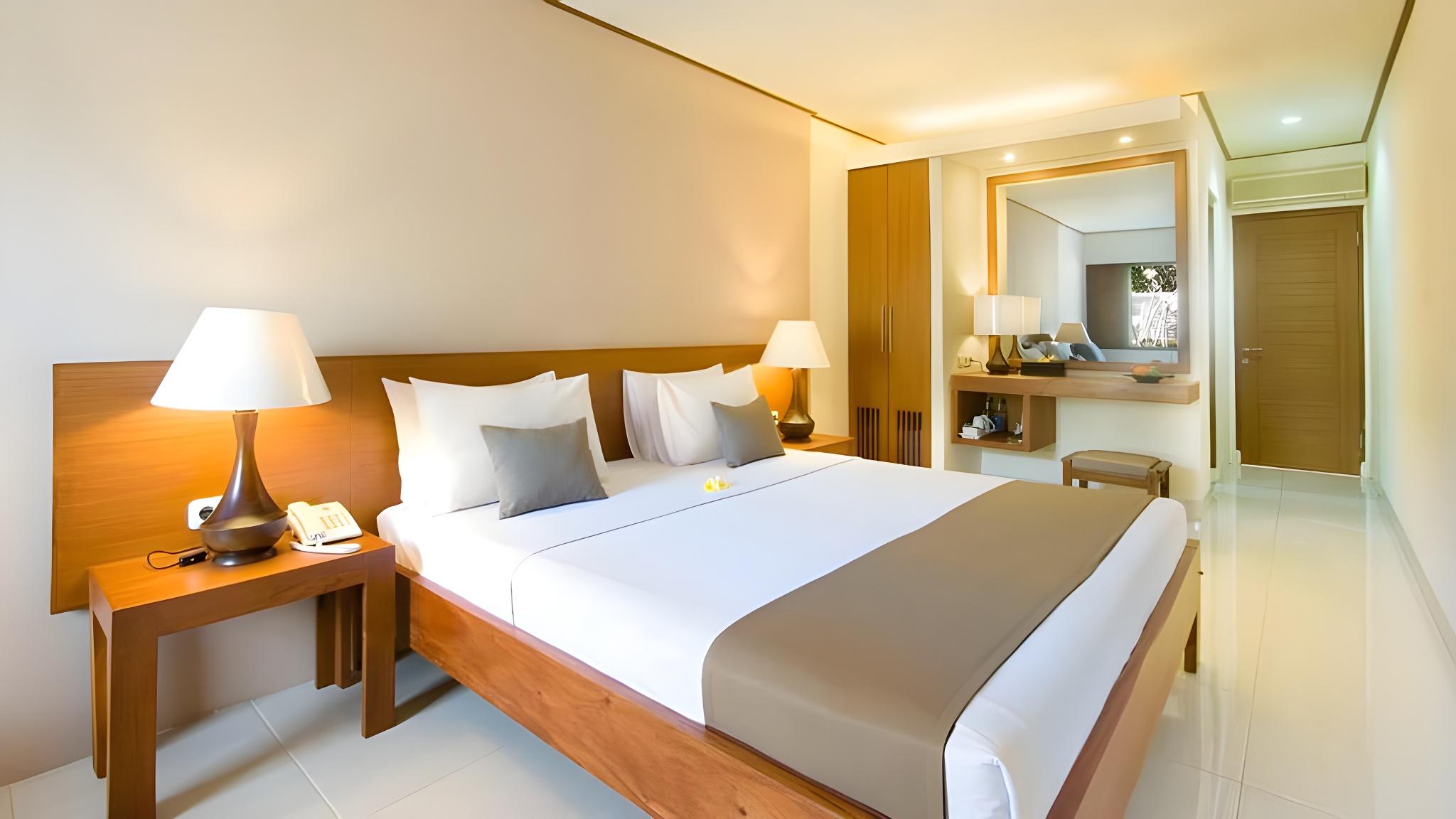 Nyiur Indah Beach Hotel 7/31