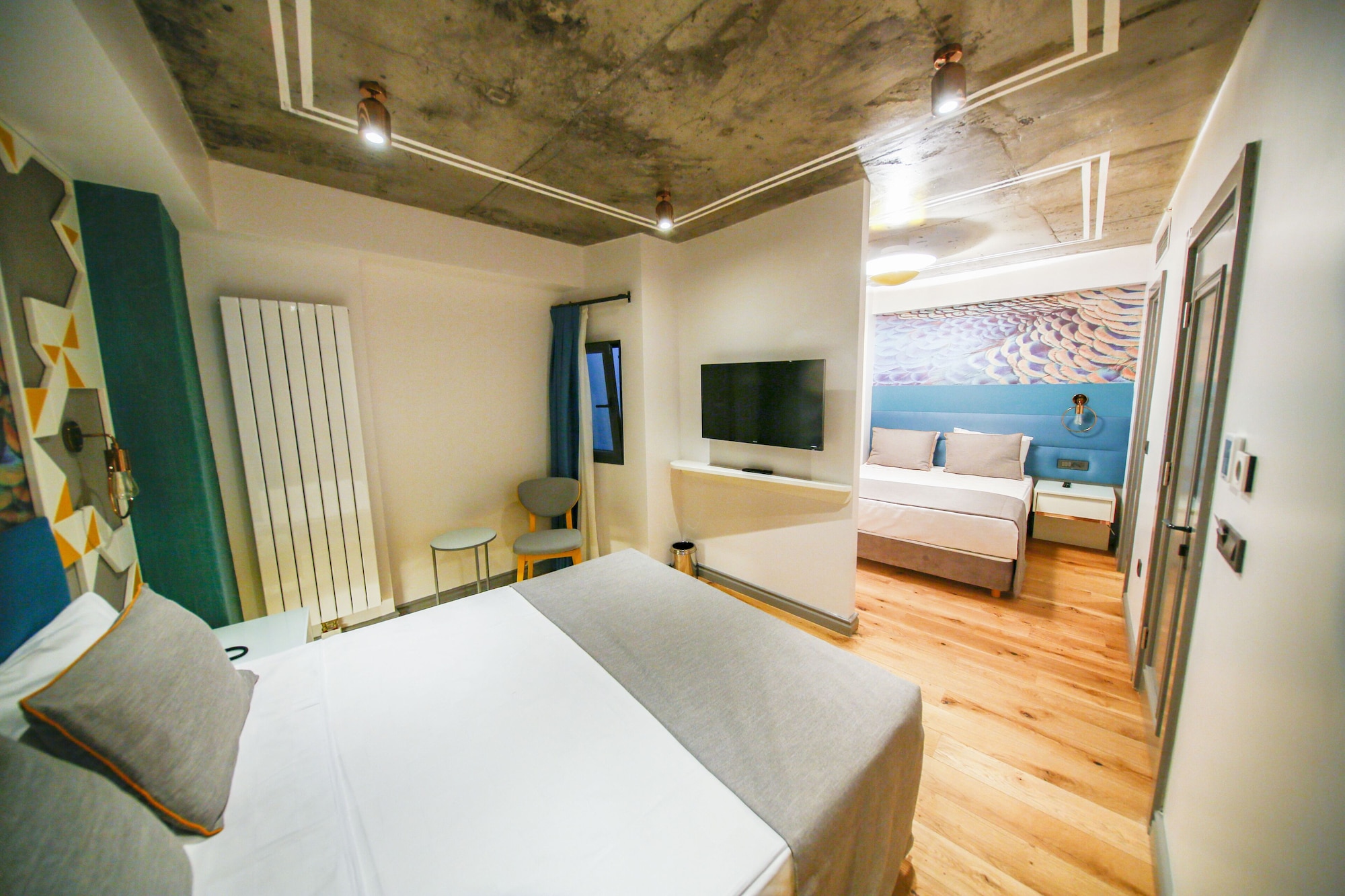 غرفة كومفورت رباعية بسريرين كوين، Royal Galata Hotel 3/10