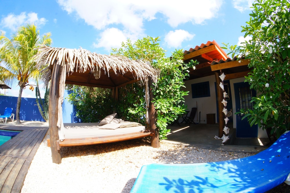 Caribbean Chillout 33/35