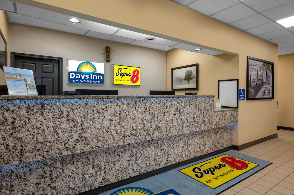 Days Inn by Wyndham Perrysburg 3/24