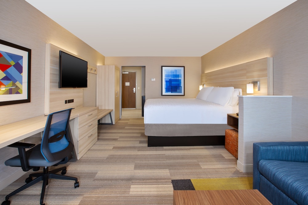 Holiday Inn Express And Suites Wooster 26/47