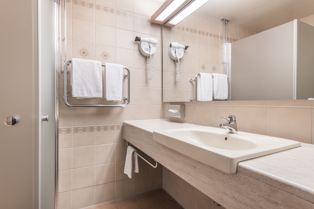 Quality Hotel Royal Corner 15/70