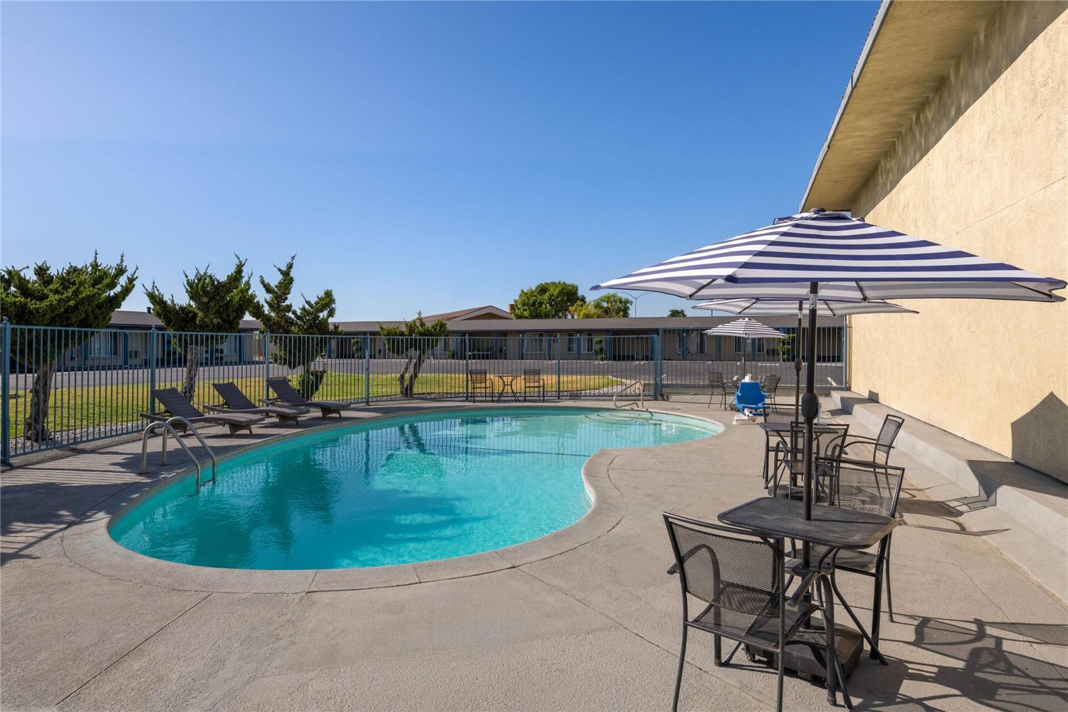 Howard Johnson By Wyndham Modesto Ceres 9/10