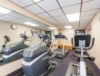 Ramada By Wyndham Newburgh/West Point 20/46