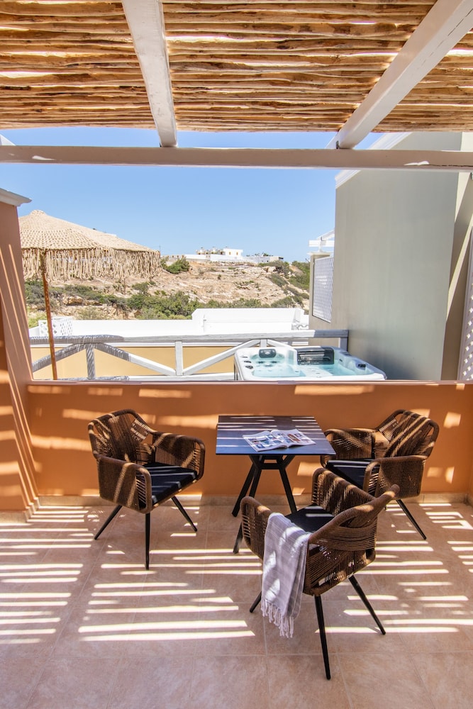 Elaia Villas 44/72