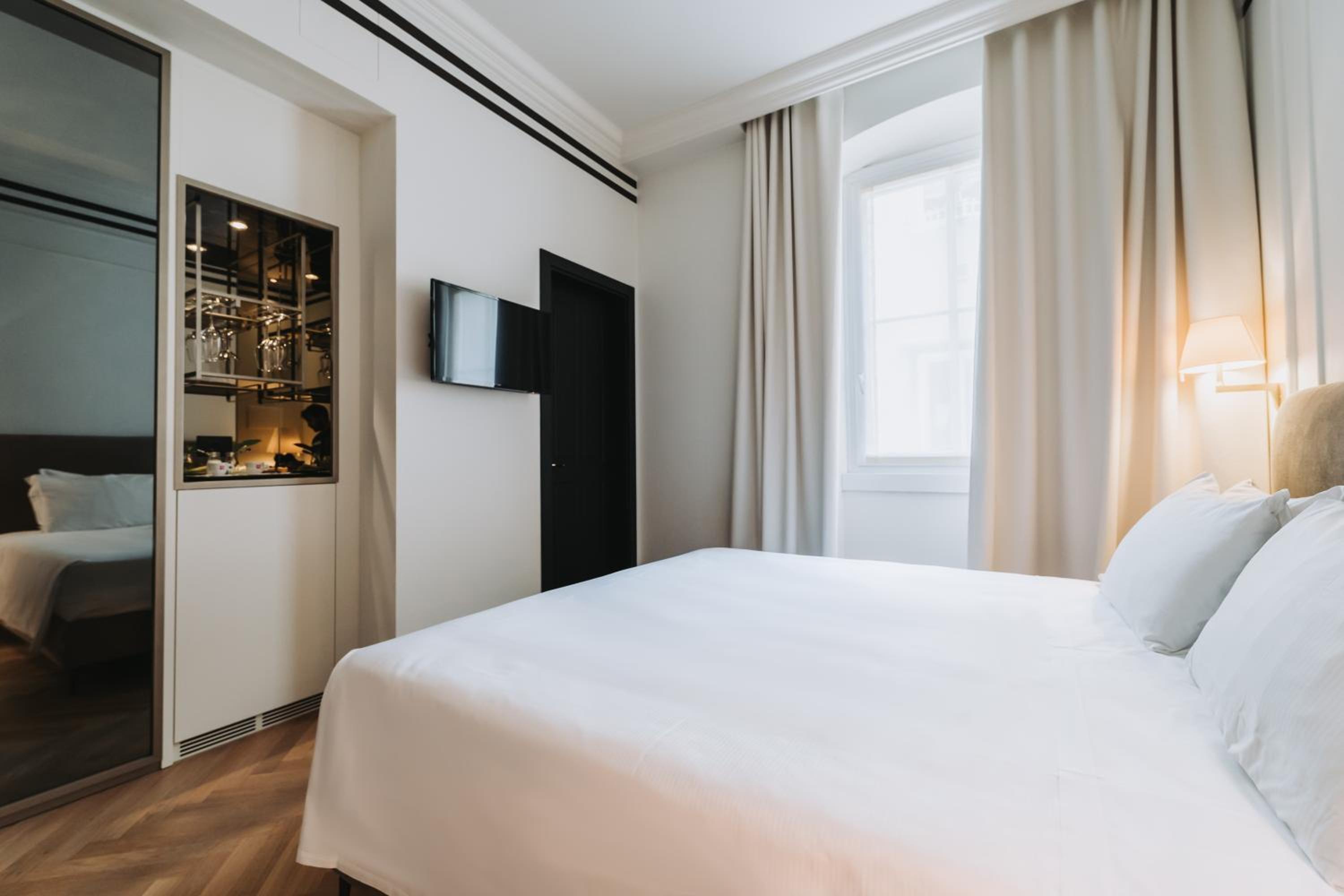 غرفة بسرير مزدوج أو سريرين منفصلين، Continentale Hotel 6/10