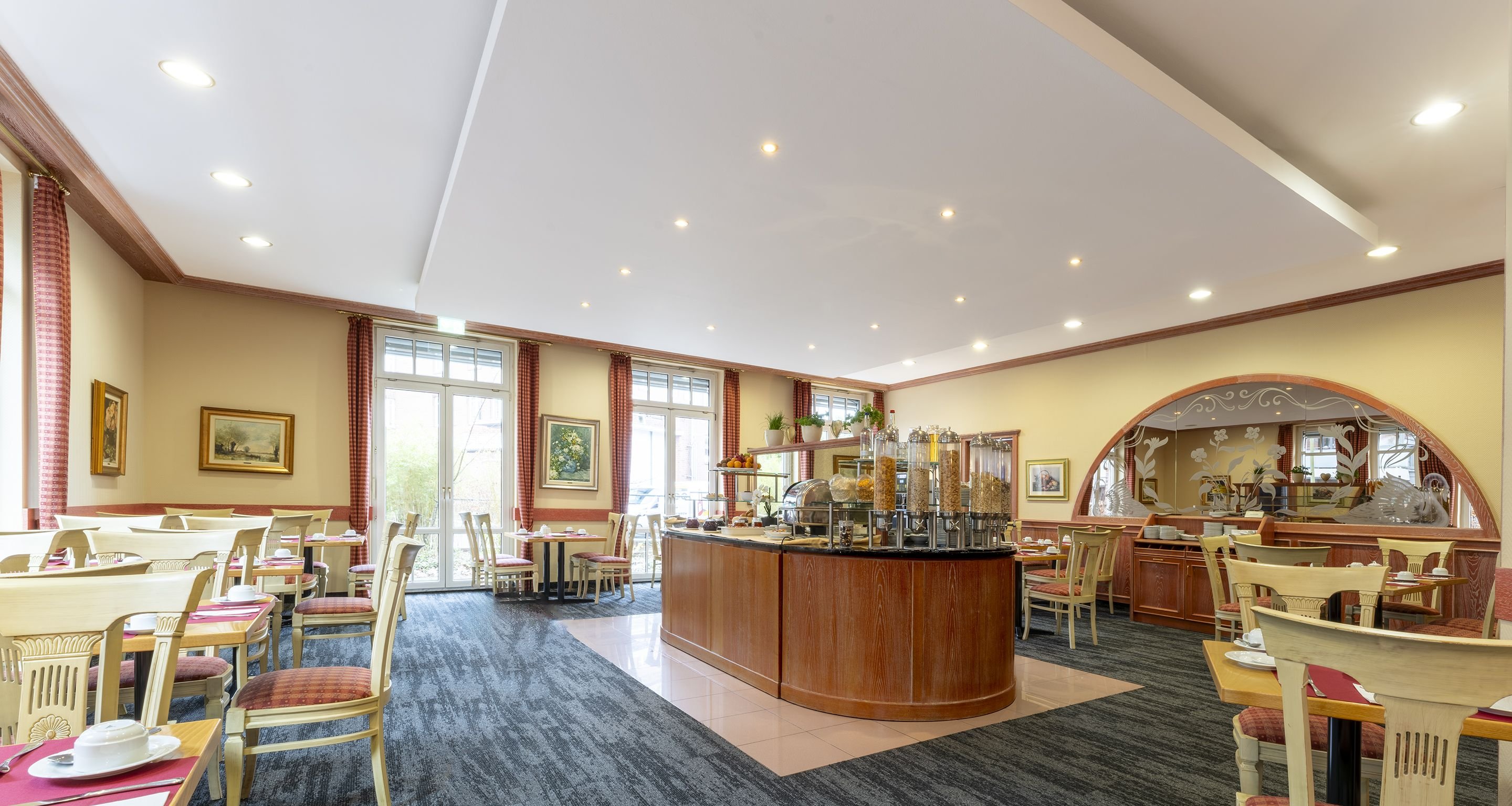 PLAZA Premium Parkhotel Norderstedt 4/10