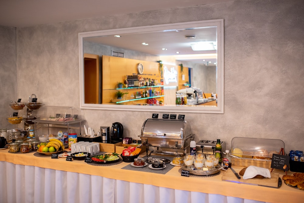 Hotel Blue Garni 47/58