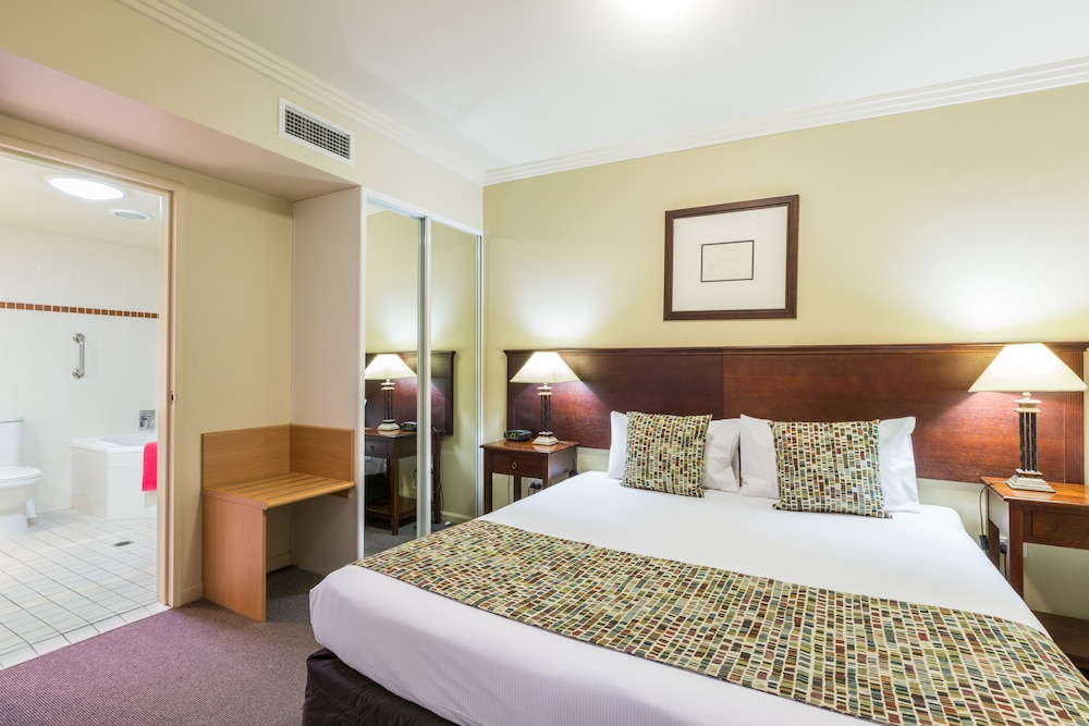 Ramada Resort by Wyndham Shoal Bay 32/87