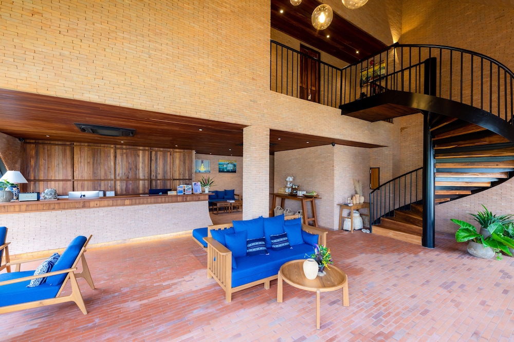 Athita The Hidden Court Chiang Saen 4/48