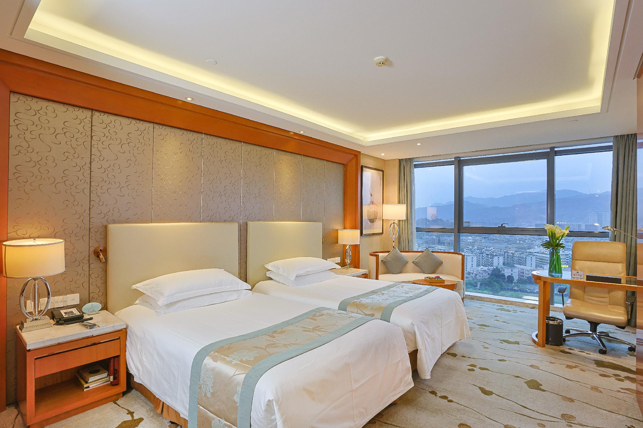 Room, Twin Beds, River View