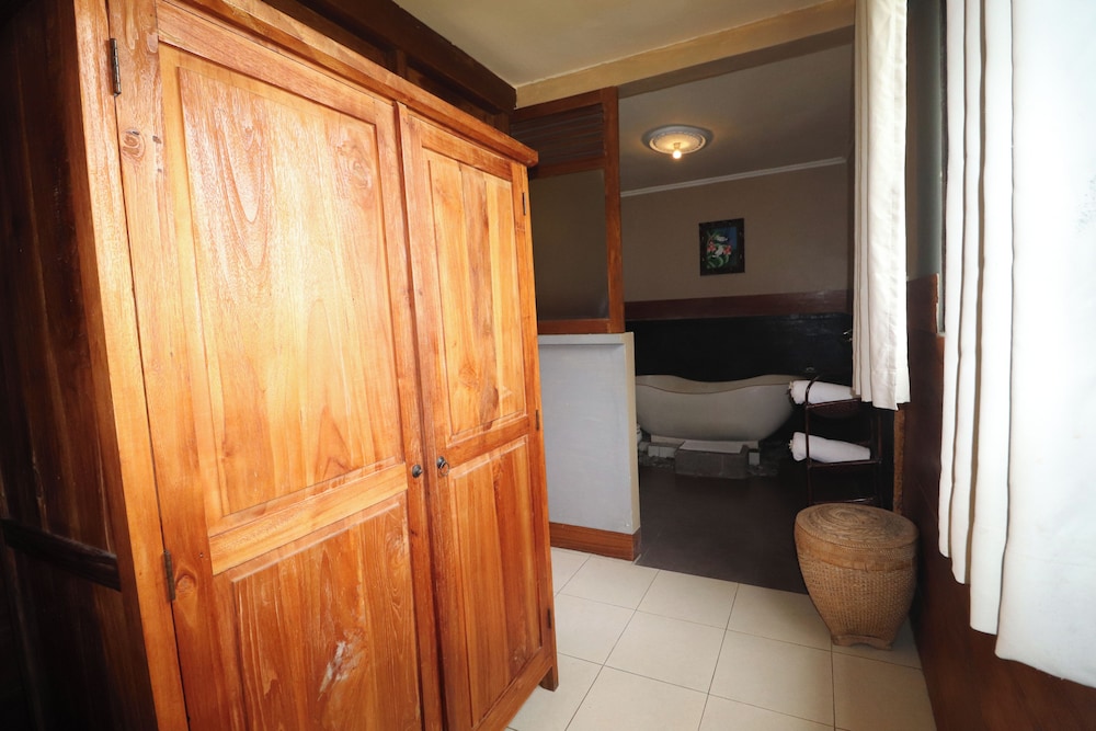 Villa Jj And Spa Ubud 74/80