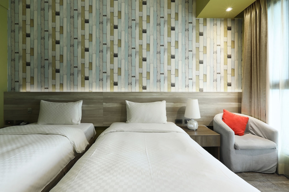 Kun Hotel 24/61