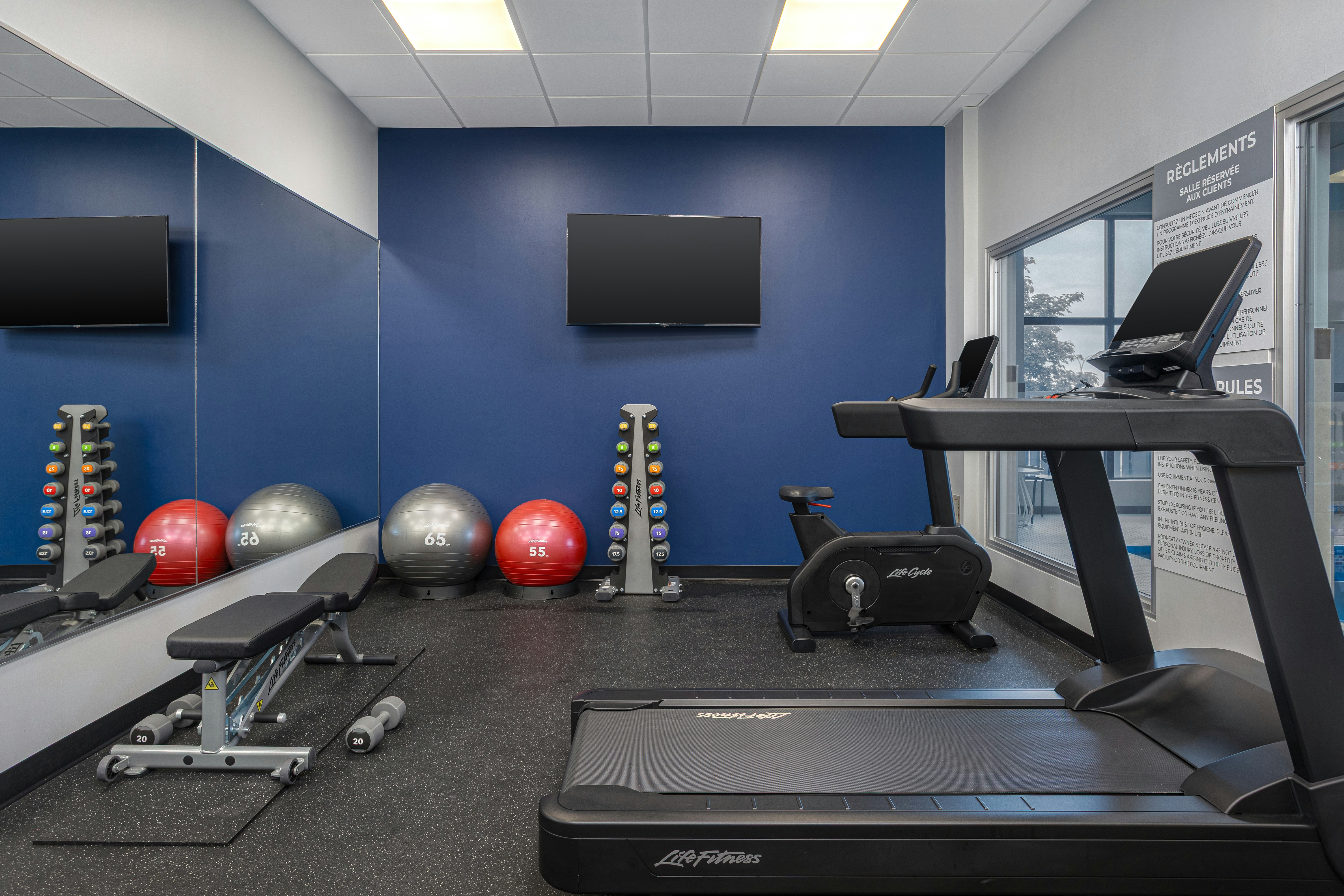 Spark by Hilton Montreal Brossard 14/24