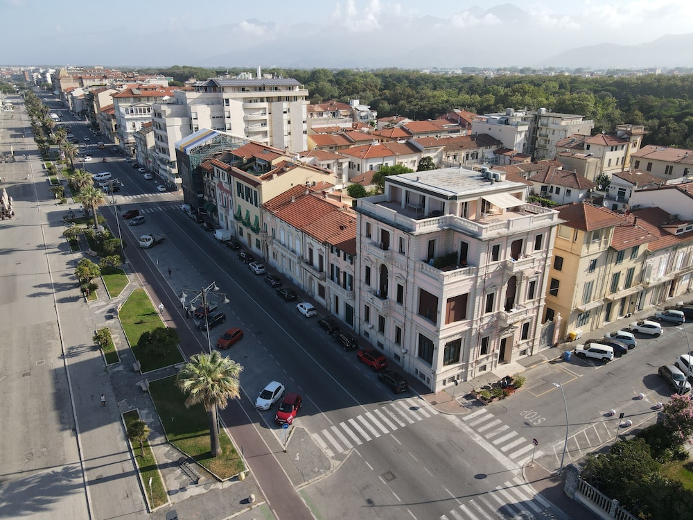 Villa Tina 2/50