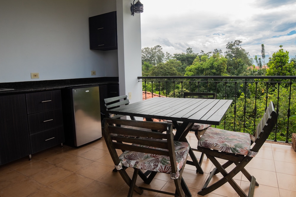 La Herencia Hotel 37/55