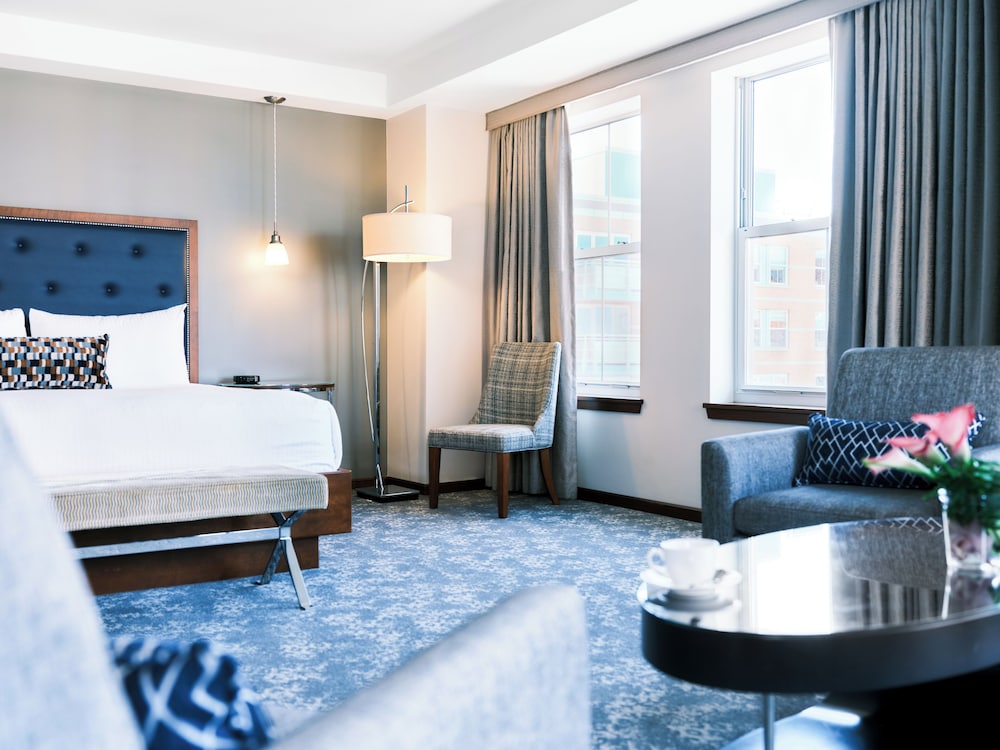 جناح بسرير كينج، Battery Wharf Hotel Boston Waterfront 5/8