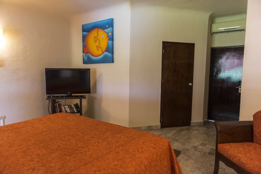 Villablanca Hotel 10/50