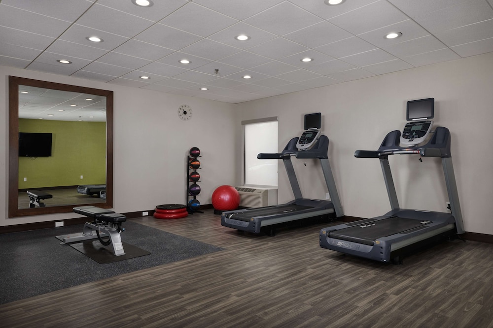 Hampton Inn Fairfax City 27/40
