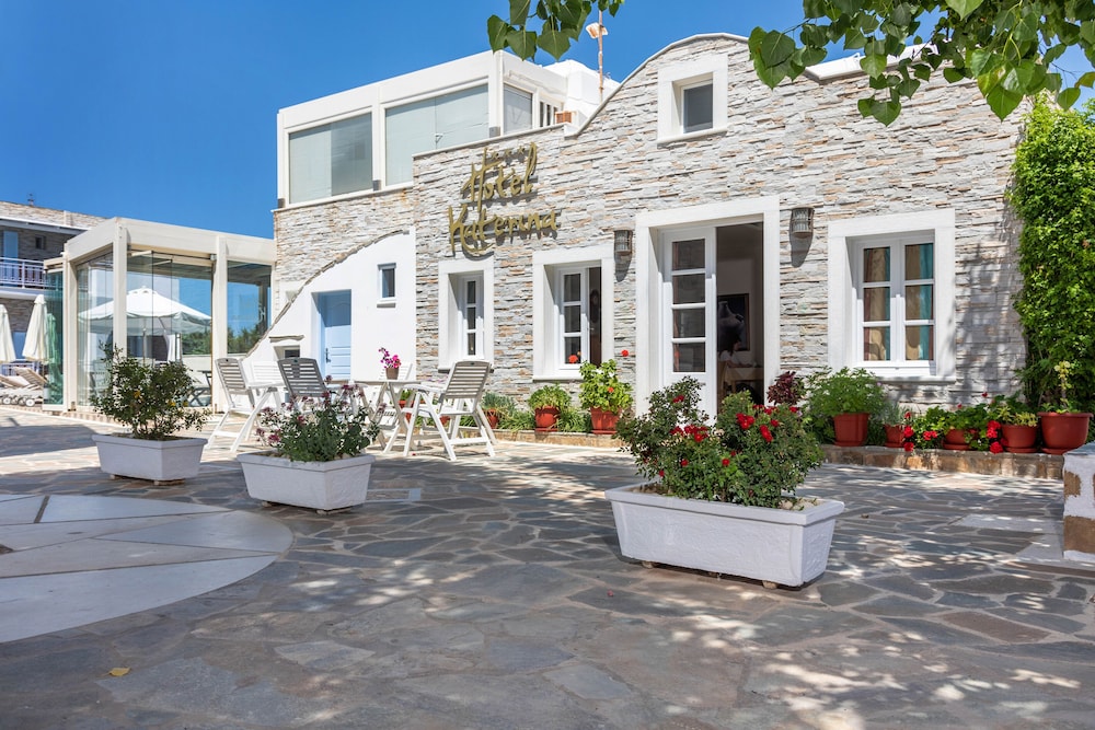 Katerina Hotel 67/76