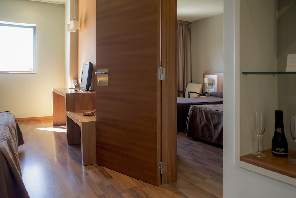 Hotel AS Torrent 37/52