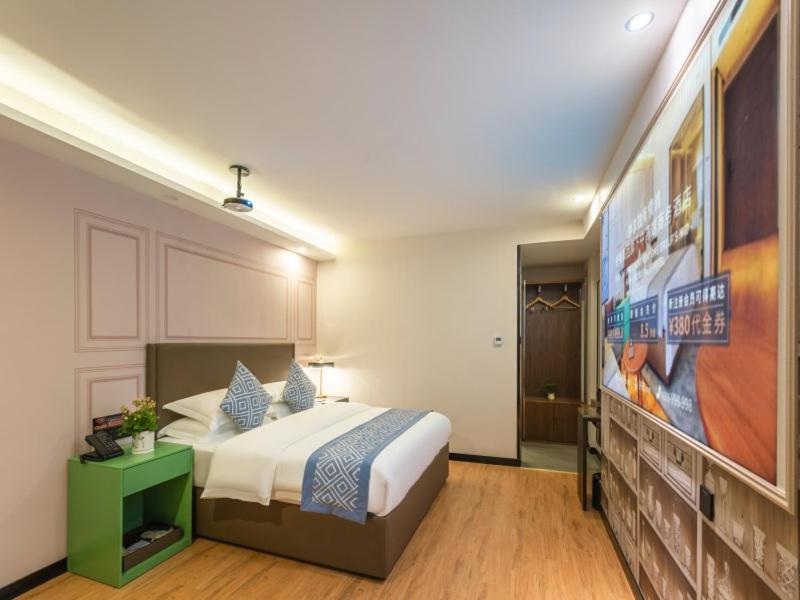 Gem Fuyang City Linquan County Jiangziya Plaza Hotel 23/35