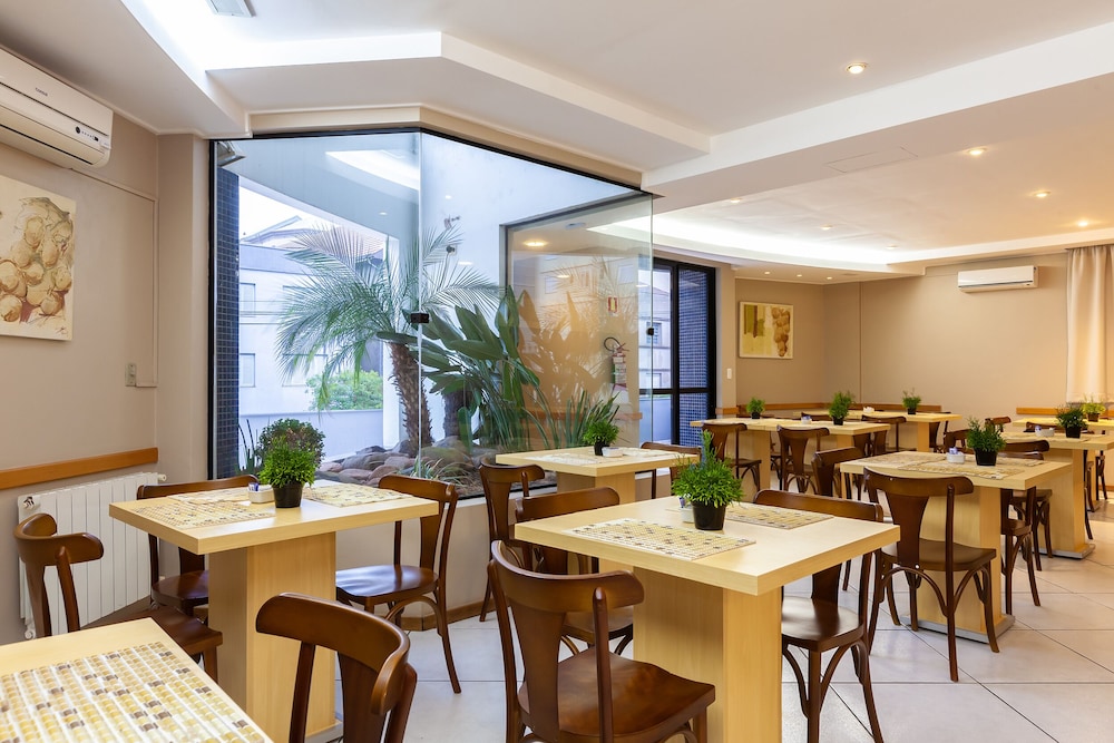 Tri Hotel & Flat Caxias 62/70