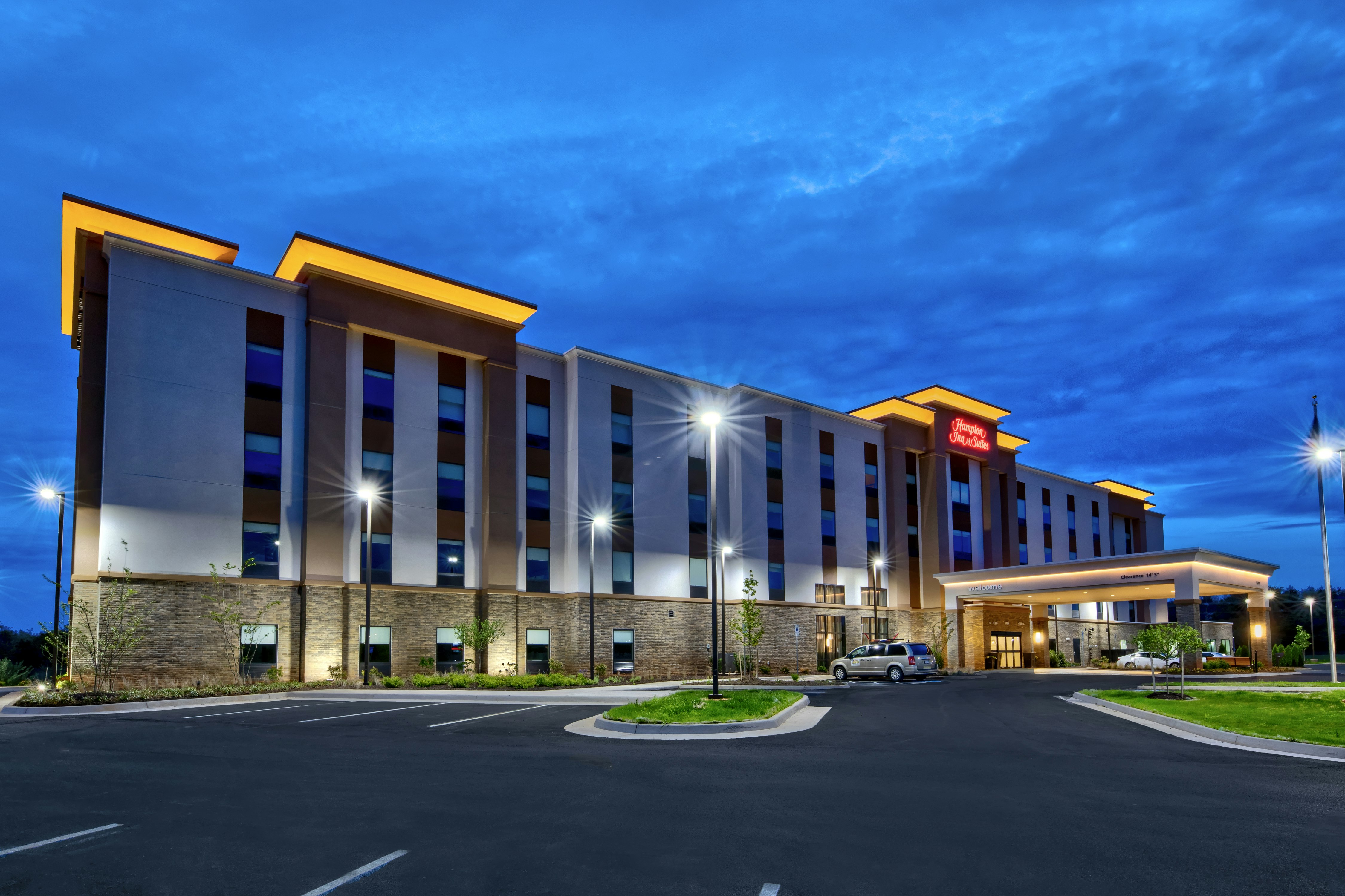 Hampton Inn and Suites Culpeper 2/18
