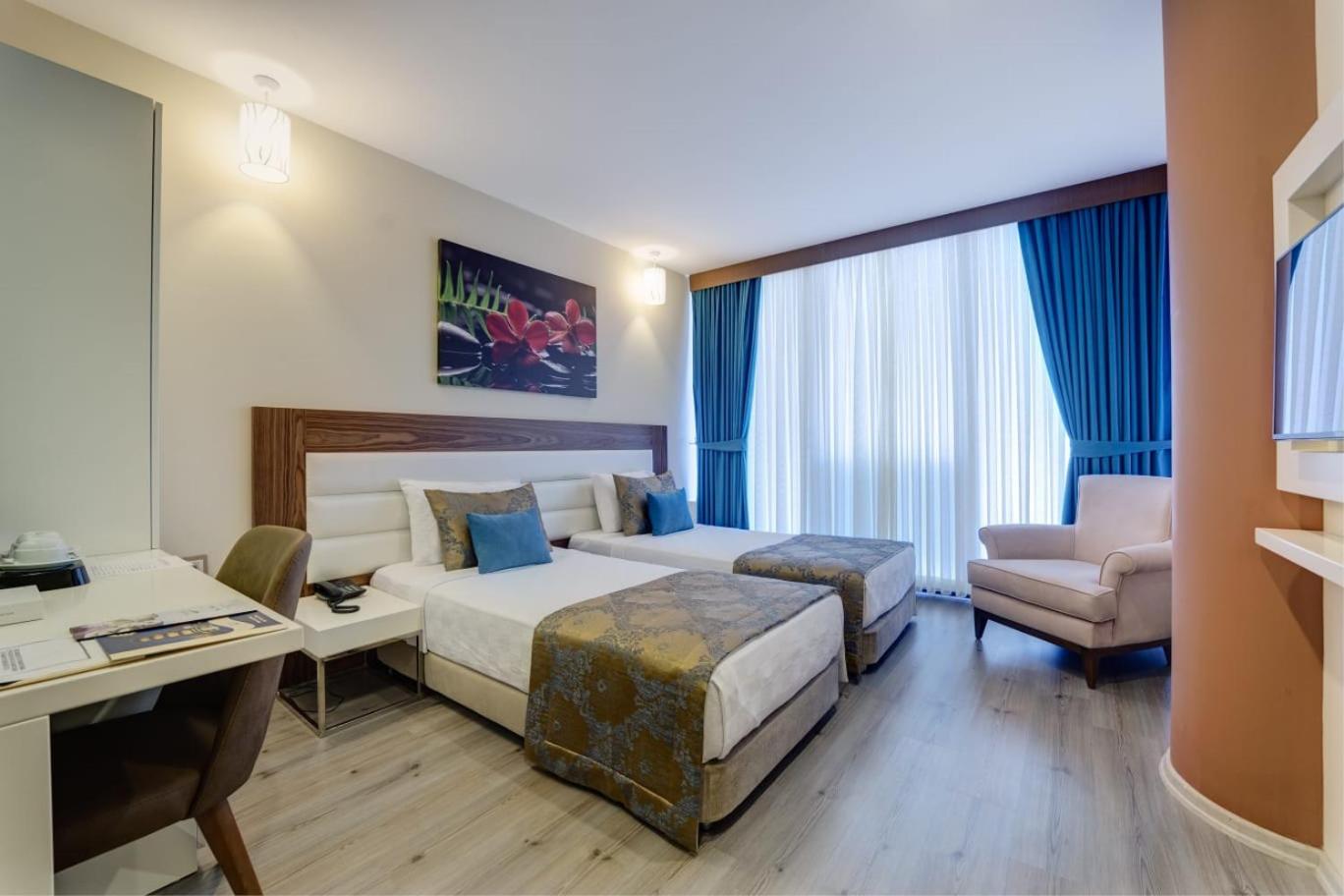 Forum Suite Hotel 6/70
