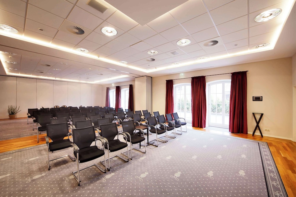 Schlosshotel Munchhausen 38/50