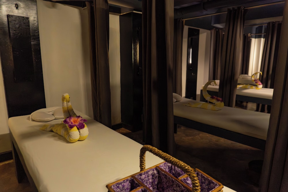 Boracay Sands Hotel 56/74